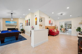 Chic 4BR Home Hot Tub Game Room